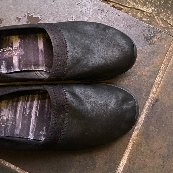 Skechers Air Cooled Memory Foam Black Slip-On Stretch Flex Sneakers Size 9.5
M - Picture 4 of 10